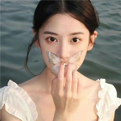 静静的嘛呢石